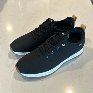 True Linkswear All Day Ripstop Mens shoes. Black. Size 10. NWT